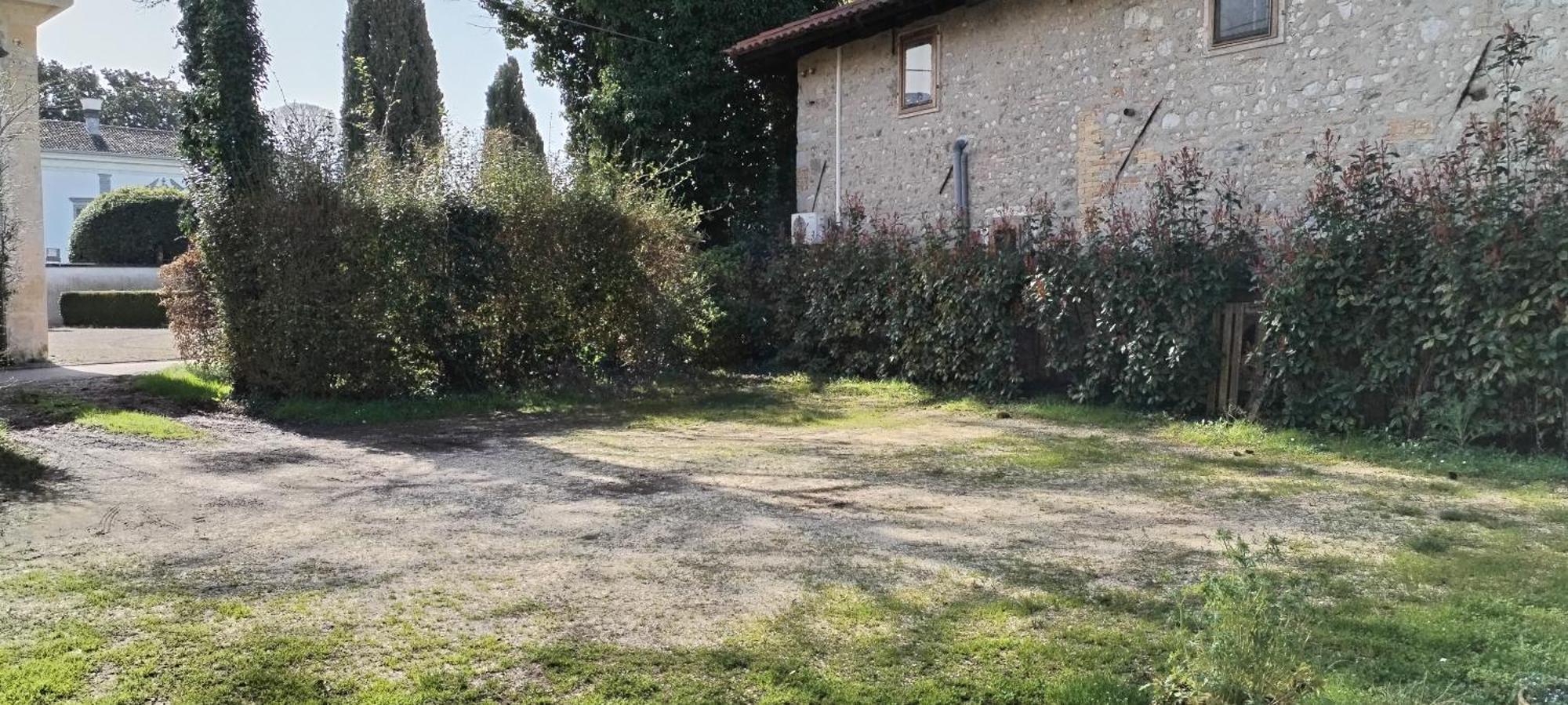 Stasion Di Pueste Nogaredo