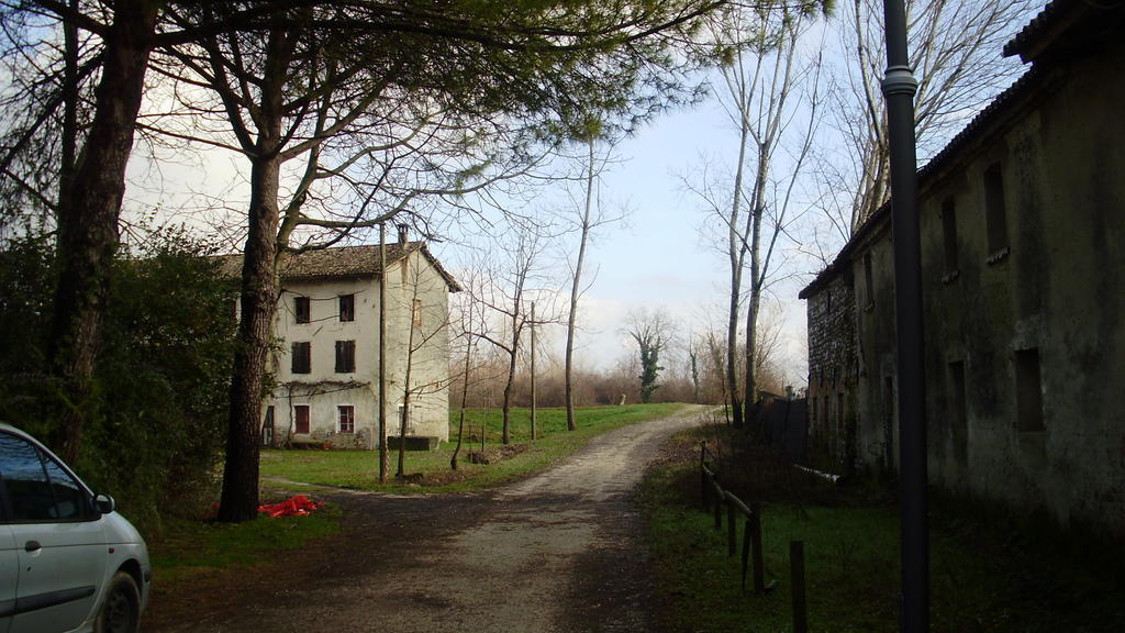 Stasion Di Pueste